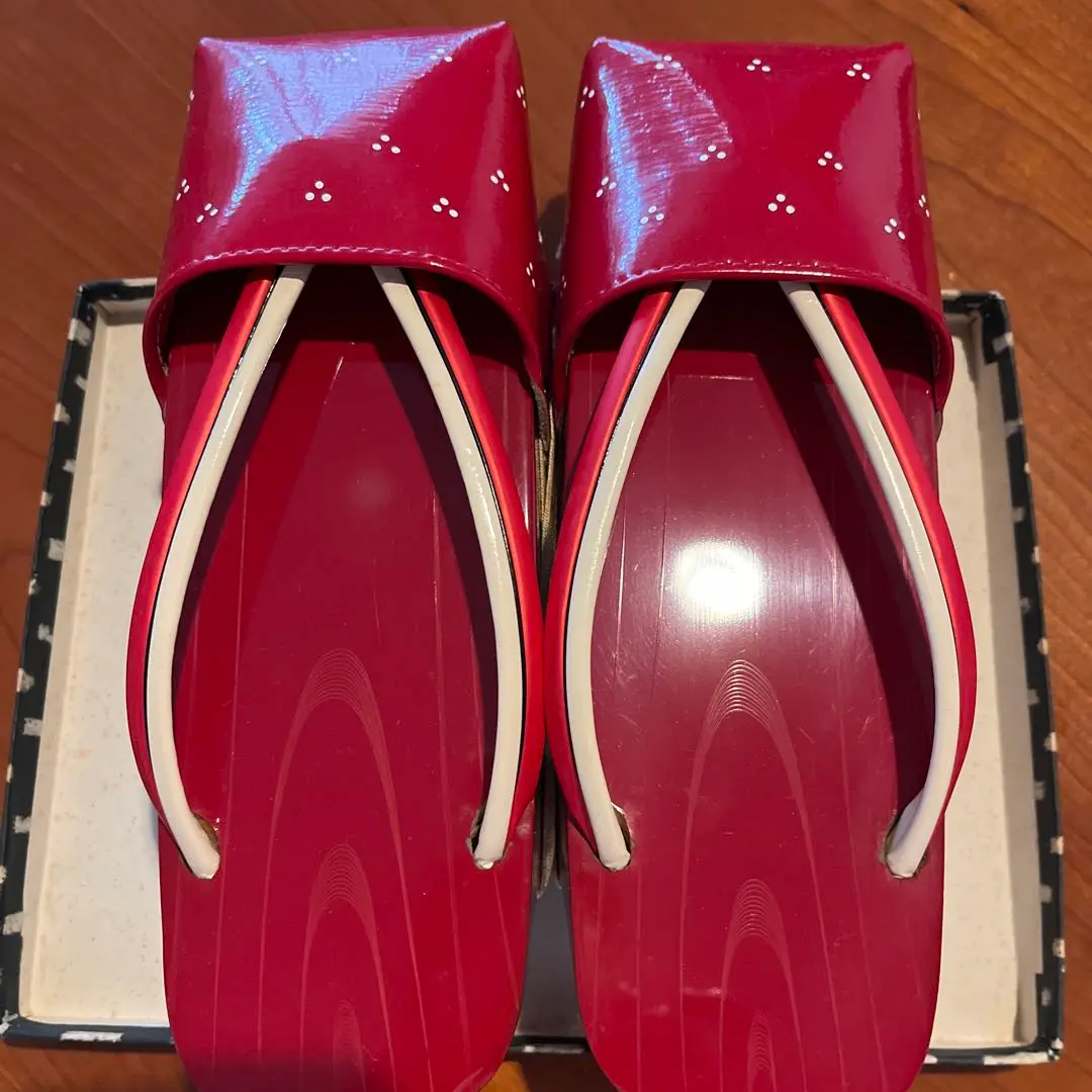 Thumbnail of High geta for rainy days