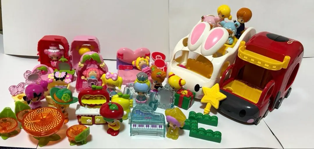 ハローキティ ぬいぐるみ テントウムシ 2000年 新品タグ付き ハローキティ ぬいぐるみ テントウムシ 2000年 新品タグ付き