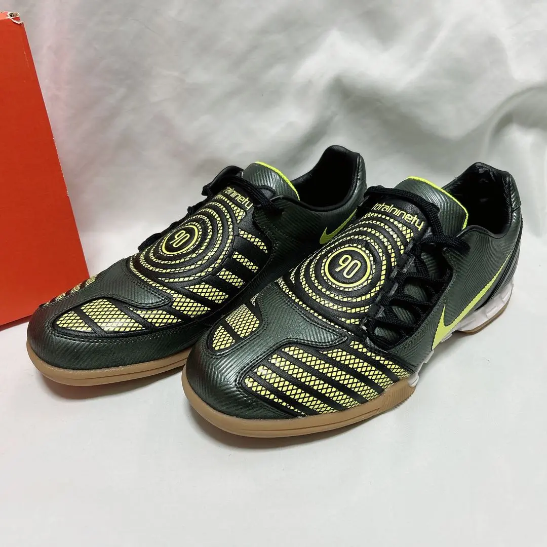 未使用級 NIKE ナイキ TOTAL 90 SHOOT Ⅱ IC トータル90 NIKE ナイキ トータル 90 シュート Ⅱ エクストラ TF(ホワイト