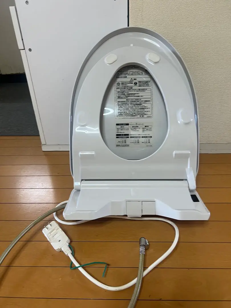 TOTO F3AW TCF4831　ジャンク品 TOTO F3AW TCF4831 ジャンク品