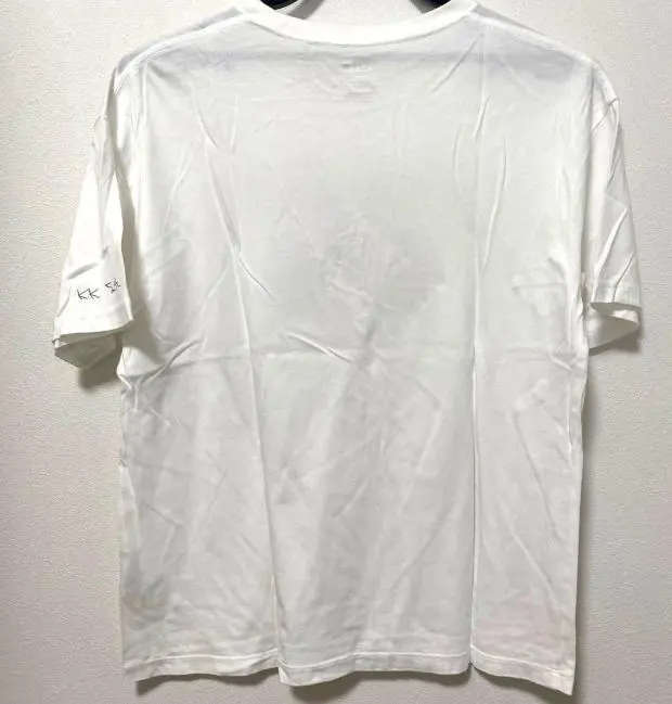Thumbnail of White short-sleeved T-shirt