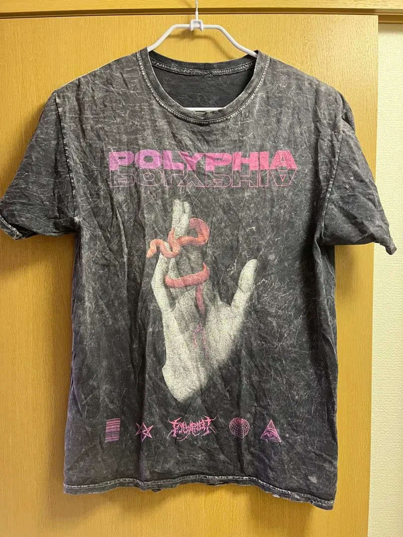 2025年最新】ポリフィア tシャツの人気アイテム - メルカリ