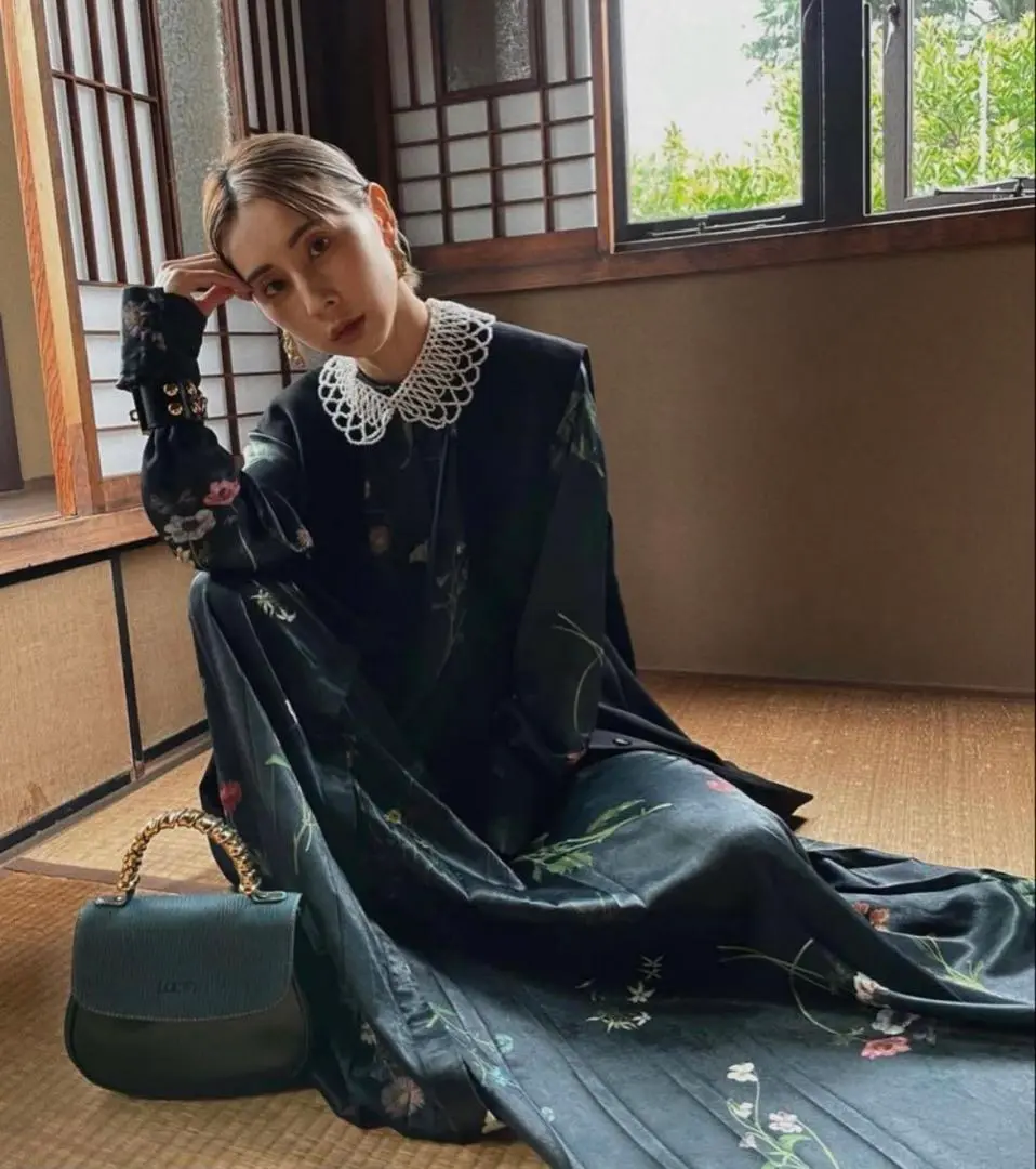 値下【新品未使用/値札付】UND NEVAEH VEST SET DRESS/S Ameri vintage UND NEVAEH VEST SET DRESS