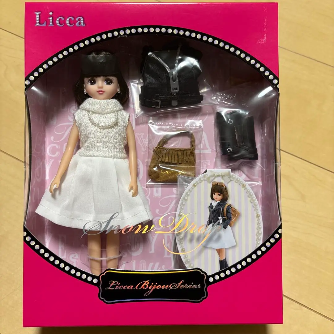 リカちゃん - 【希少】リカちゃん♡ビジューシリーズ　2点セット リカビジューシリーズ 誕生 | NEWS | LICCA KAYAMA OFFICIAL