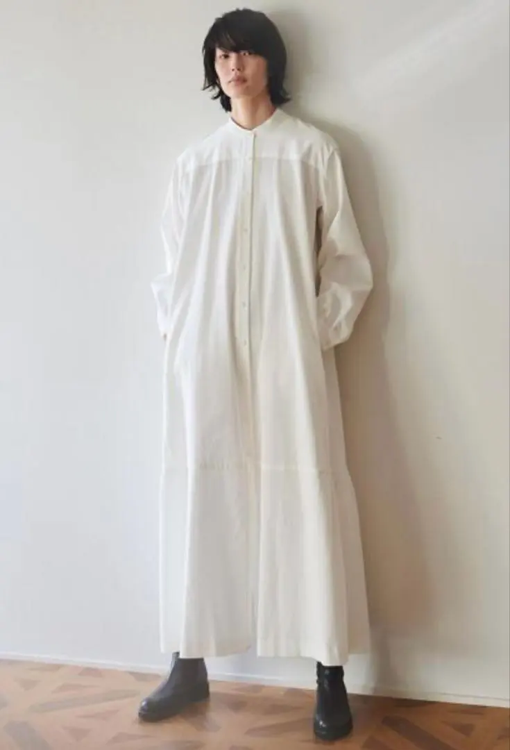 Thumbnail of White long-sleeved shirt dress