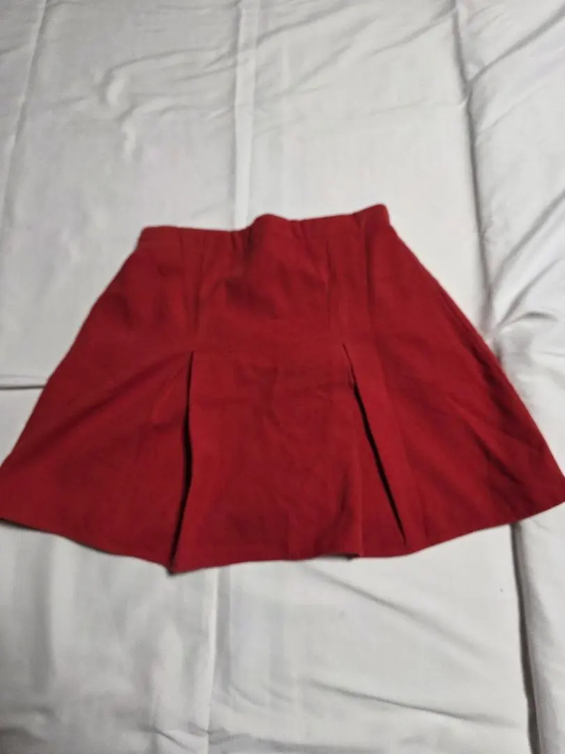 Thumbnail of FOREVER21 red skirt, size S