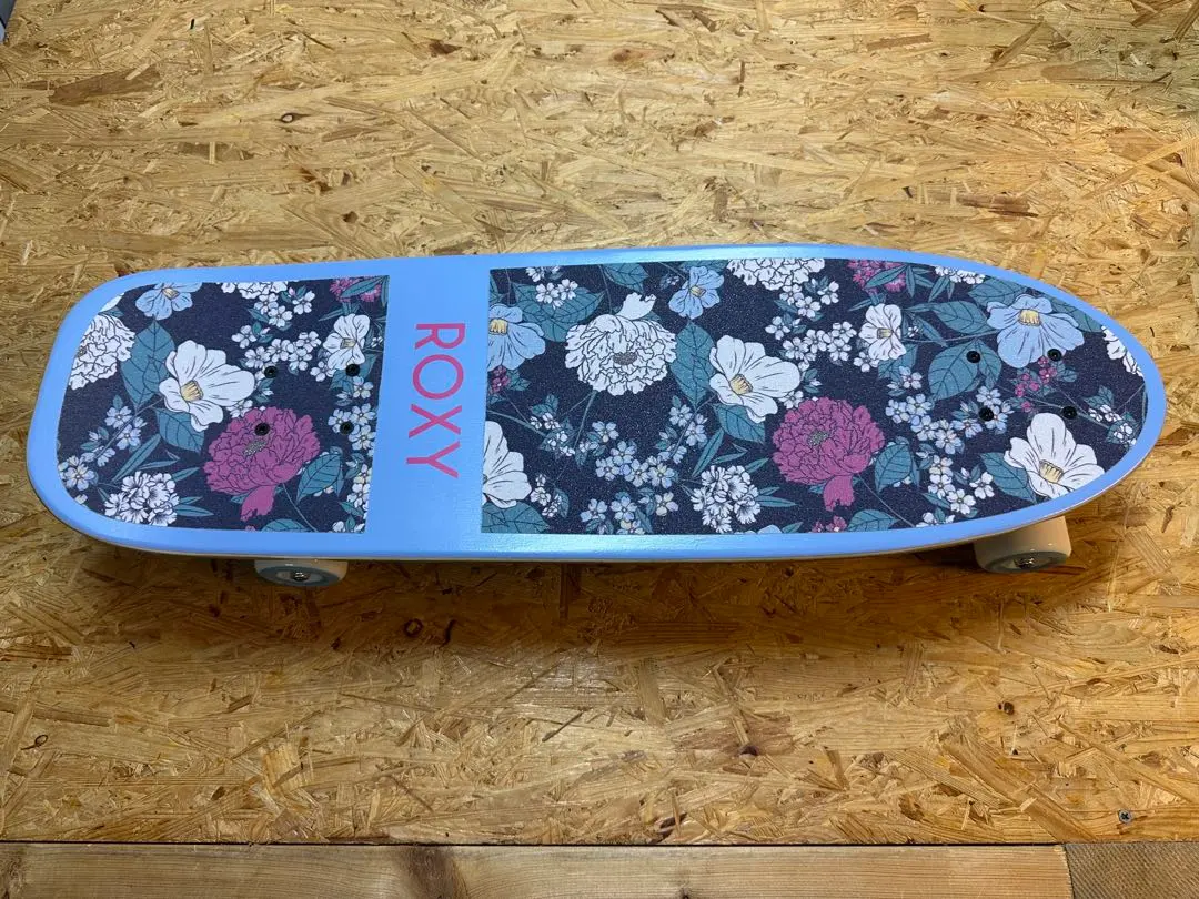 2025年最新】ROXY スケートボードの人気アイテム - メルカリ