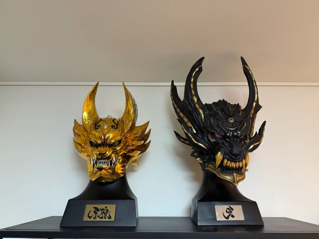 黄金騎士牙狼　ヘッドモデル garo ougonkishi head model review - YouTube