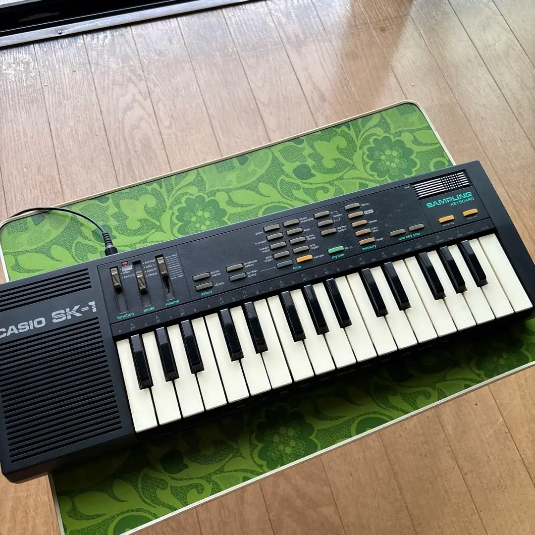 CASIO SK-1 サンプリングキーボード ACアダプター付き Casio SK-1 | SASATAKO.COM