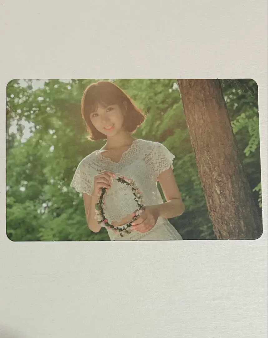 GFRIEND ユジュ　公式トレカ　LOL GFRIEND ユジュ Weverse ラキドロ トレカ - メルカリ