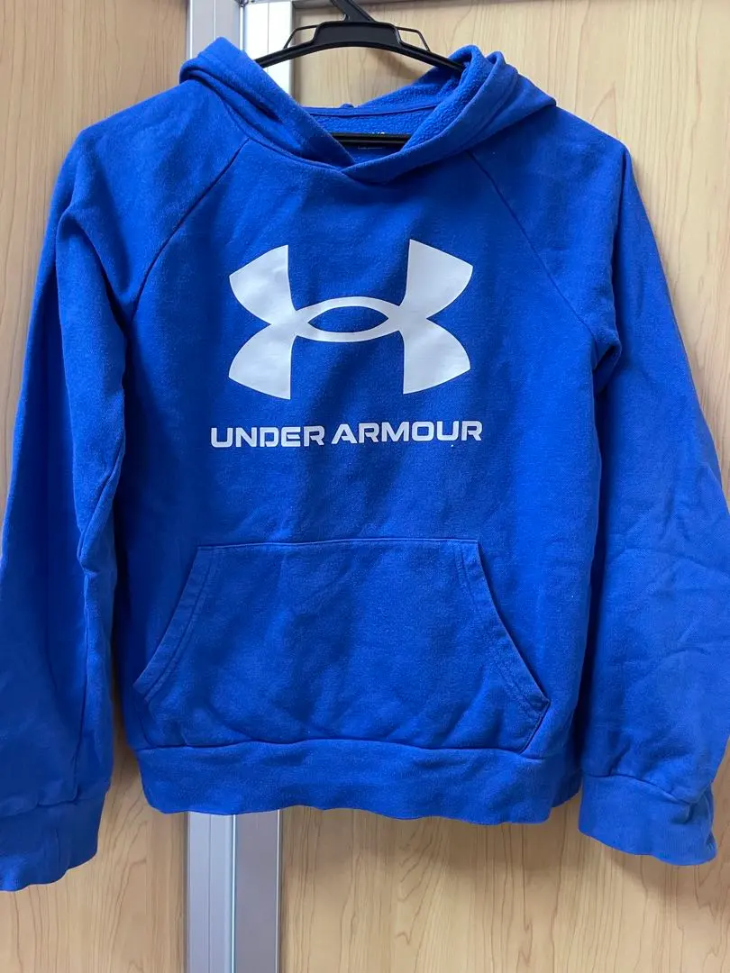 安德瑪 帶帽運動衫 藍色 尺寸150 的縮圖