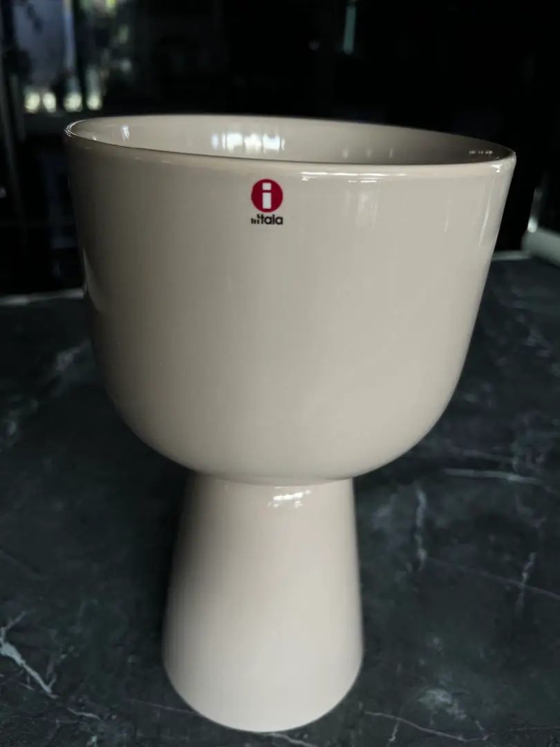 新品・箱付き★イッタラ ナップラ　ホワイト　260 × 155 Amazon.co.jp: 【正規輸入品】 iittala(イッタラ) ナップラ