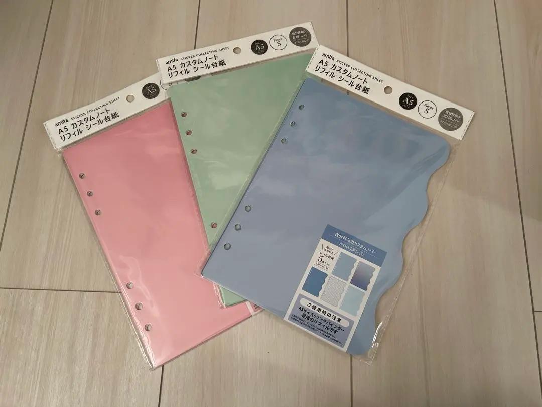 全新未開封 amifa A5 客製筆記本 補充內頁 貼紙底紙 3種款式 百元商店 的縮圖