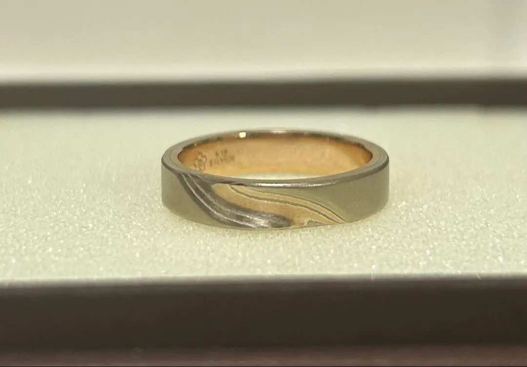値下げ【杢目金屋 】K18/SV マリッジリング　結婚指輪　18号 楽天市場】【Tree Ring / Slender】 K10/K18/Pt900 平打ち 地金