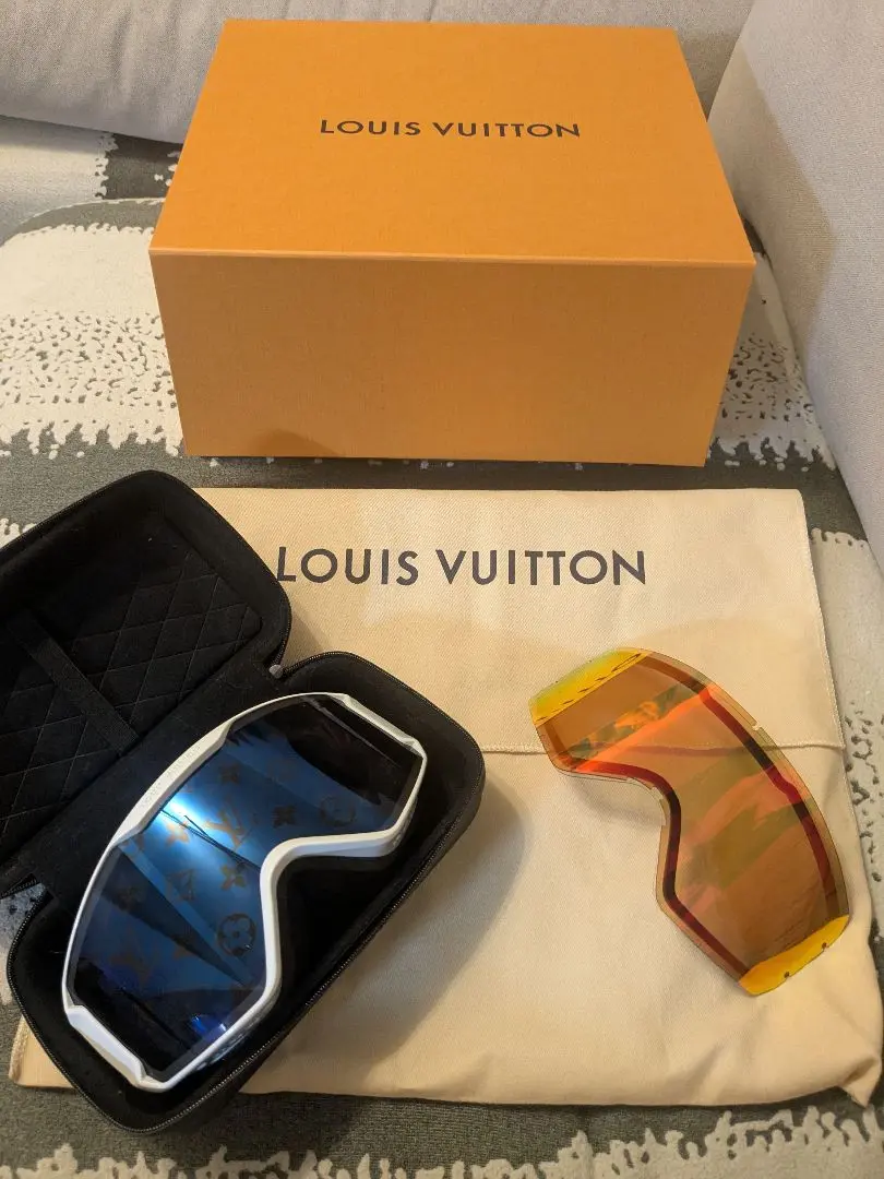 2025年最新】LOUIS VUITTON ゴーグルの人気アイテム - メルカリ