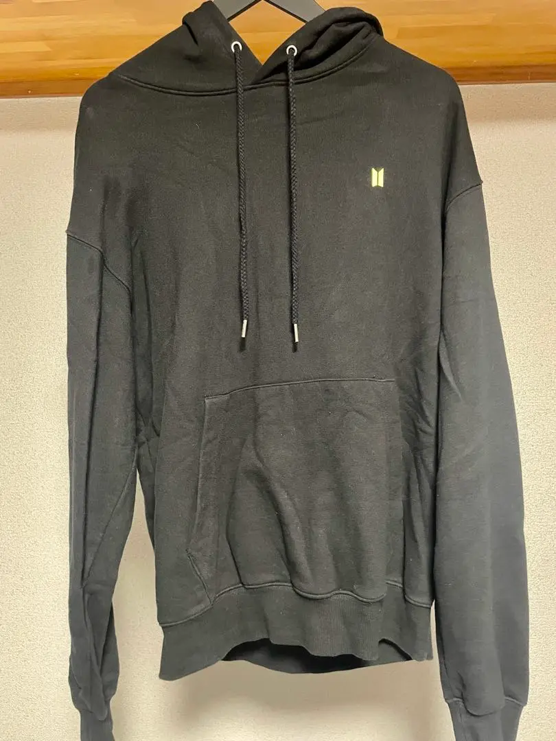 防弾少年団(BTS) - BTS ポップアップ MIC Drop HOODIE マイドロ パーカー 2025年最新】bts mic drop パーカーの人気アイテム - メルカリ
