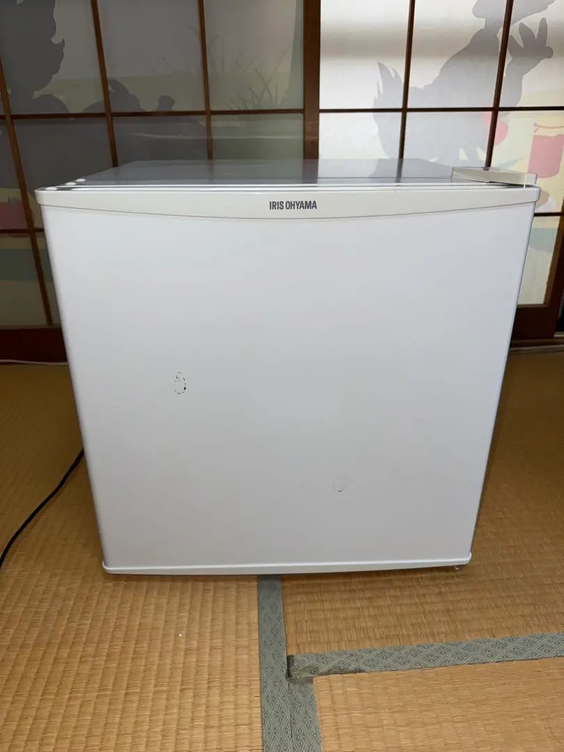 冷蔵庫　アイリスオーヤマ　45L IRR-A051D-W 2018年製 Amazon | ＼コンパクトでも容量たっぷり/アイリスオーヤマ