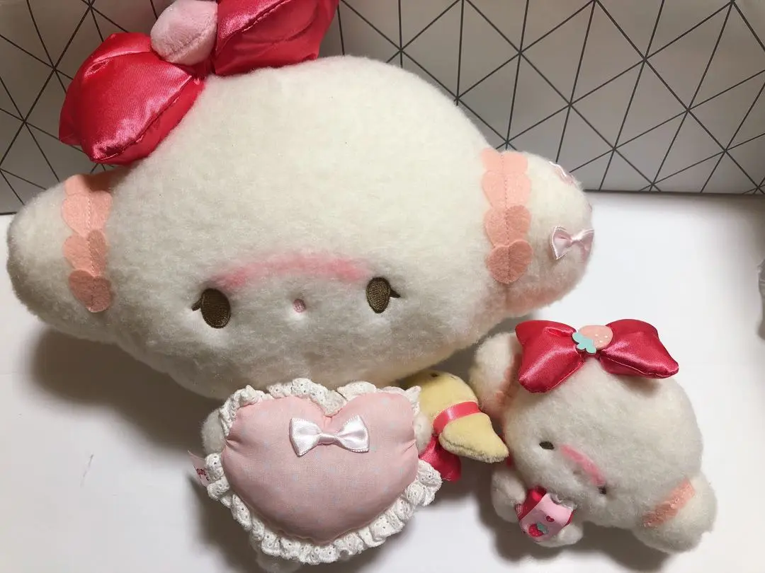 こぎみゅんの「初恋」をテーマにしたグッズに胸キュン