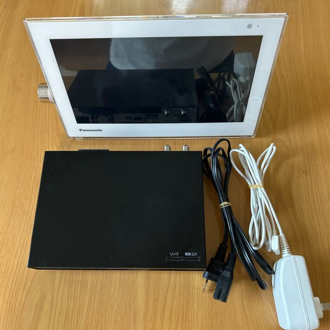 Panasonic プライベートビエラ UN-10T5D ✩訳あり✩モニターのみ Amazon | パナソニック 10v型 液晶 テレビ プライベート・ビエラ
