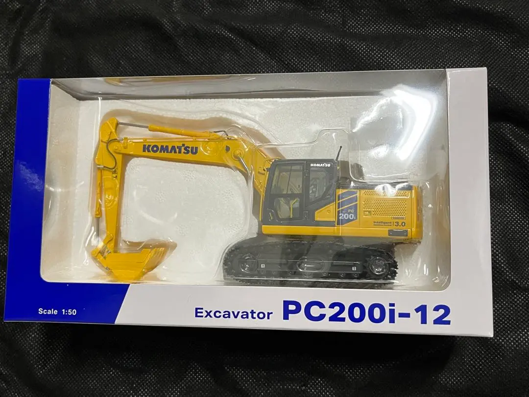 コマツKOMATSU 新型PC200i-12 ミニチュア掘削機 1:50 建機