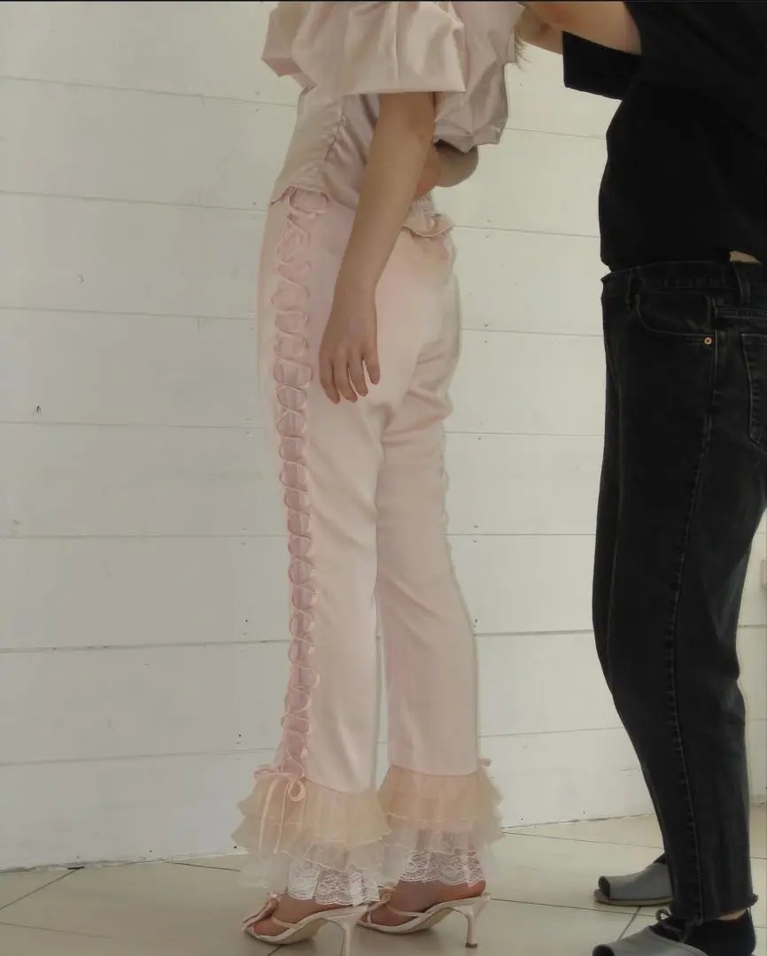 パンツ treat urself lace up frill pants (pink) 2025年最新】Treat UrseIf その他の人気アイテム - メルカリ