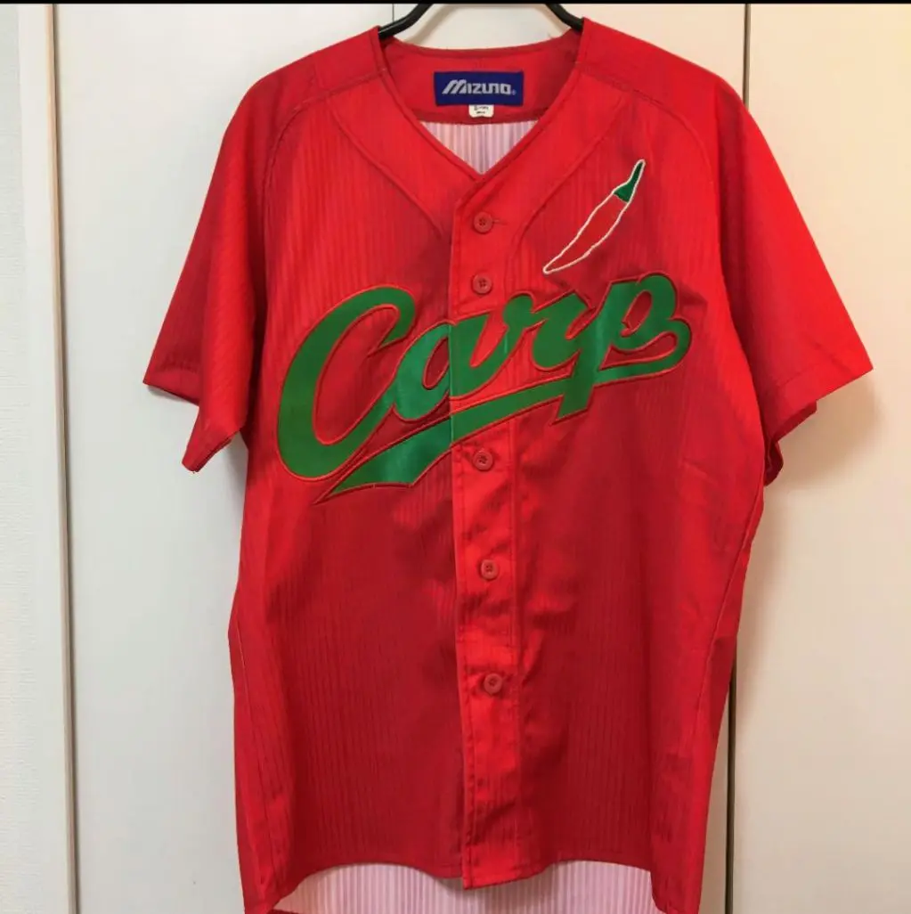 極美品 広島 東洋 カープ 新井貴浩 選手 真赤激 ユニフォーム Mサイズ ☆広島東洋カープ☆新井貴浩☆真赤激☆サイン入り☆ユニホーム