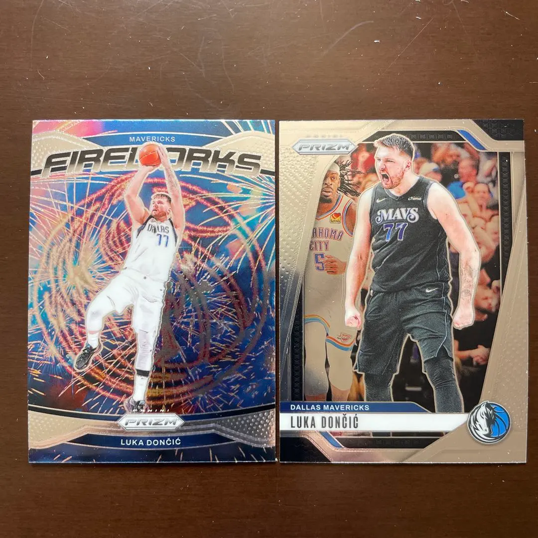 Thumbnail of Set of 2 Luka Dončić cards