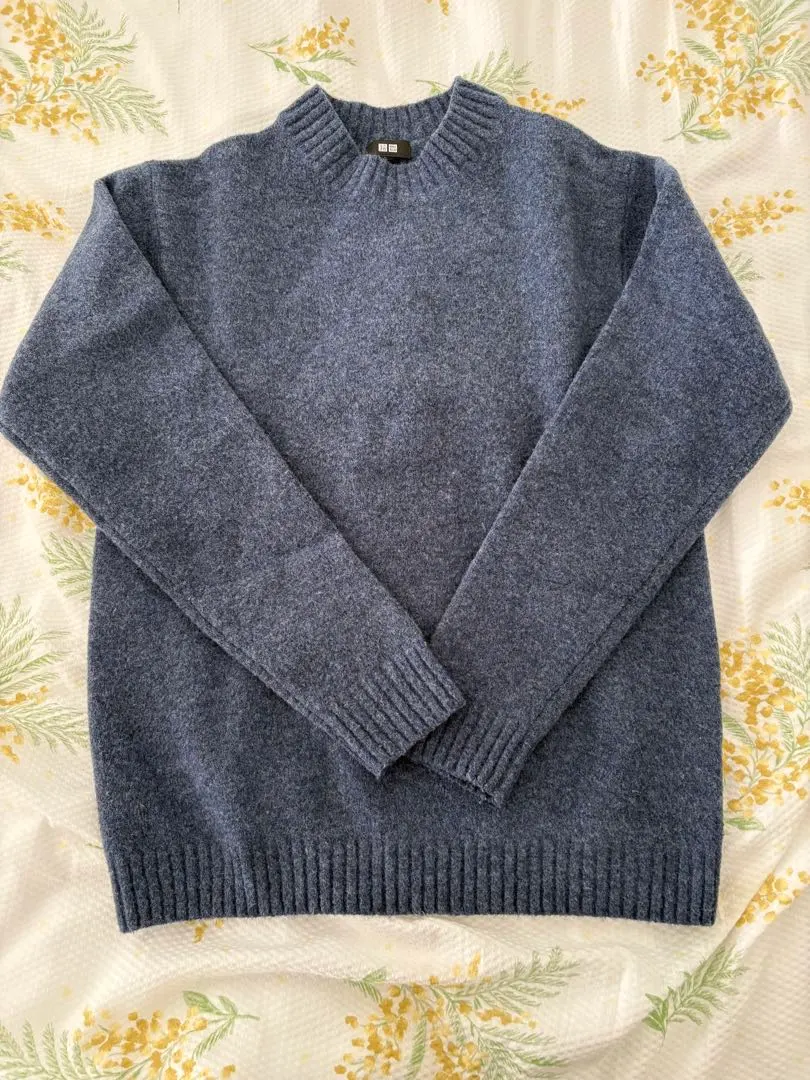Thumbnail of Souffle Yarn Crew Neck Sweater, Blue, Unisex, Retail Price: ¥3,990