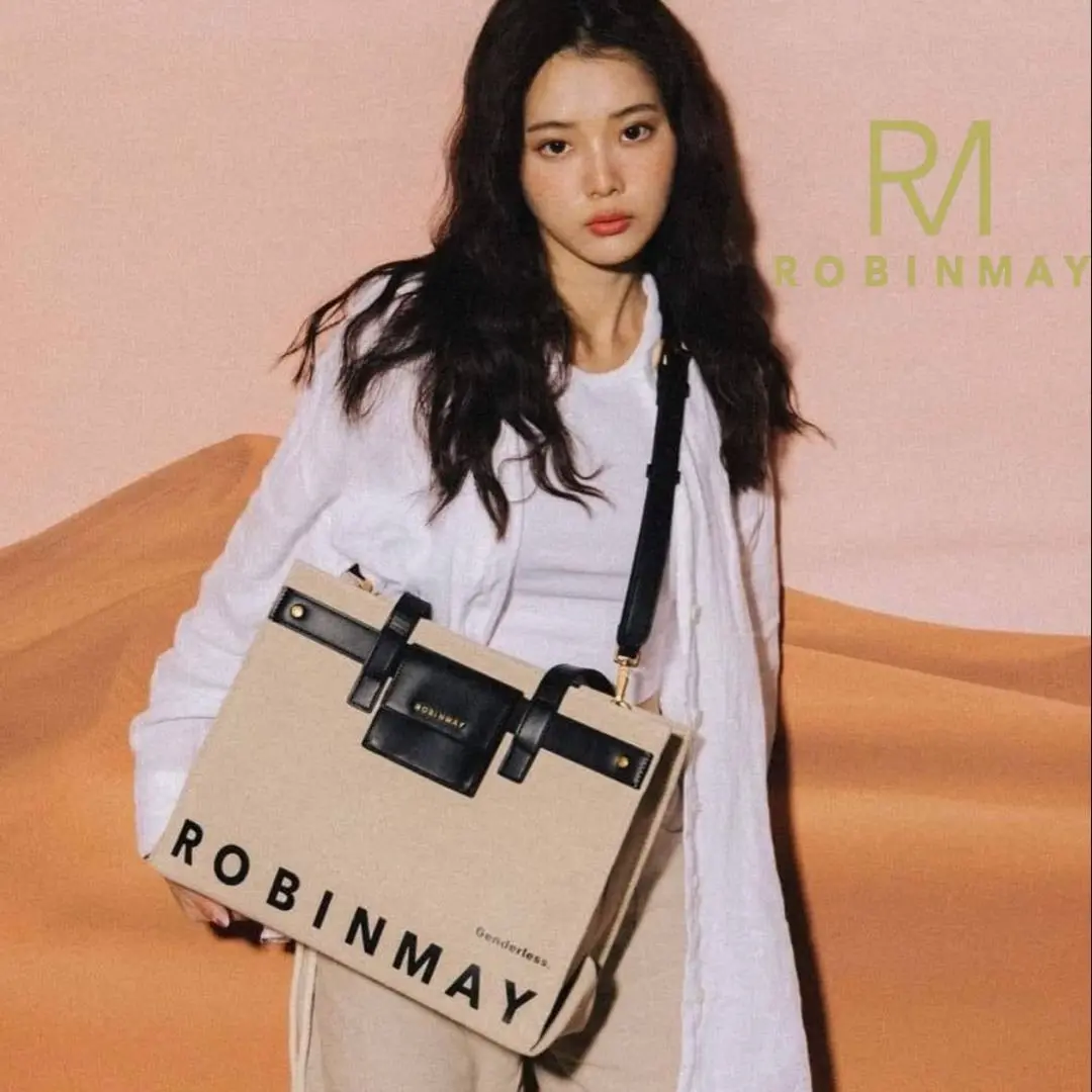 2025年最新】robinmay トートバッグの人気アイテム - メルカリ