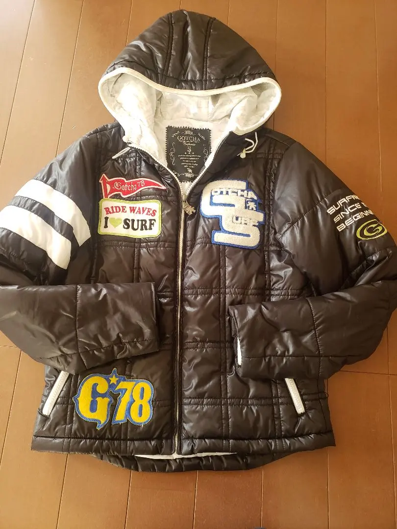 【新品未使用】フード付きGotchaジャケット GOTCHA] 撥水 防風 カラー ブロック フェイクダウン ジャケット