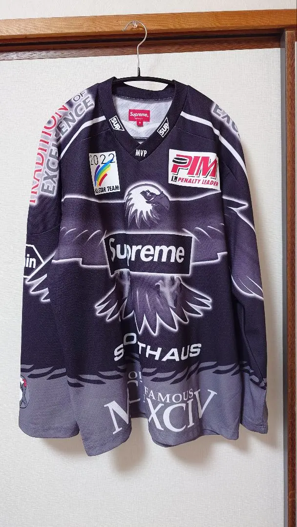2025年最新】Supreme Eagle Hockey Jerseyの人気アイテム - メルカリ