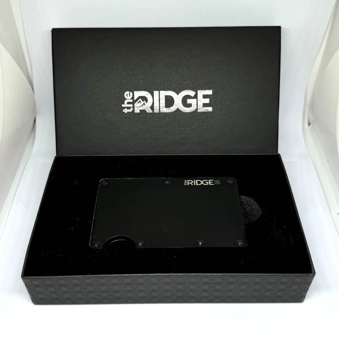 the Ridge Titanium チタン グラデーション カードケース