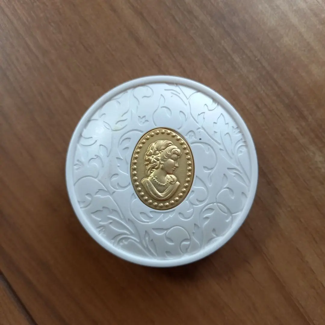 レ・メルヴェイユーズ　ラデュレ　フェイスパウダー レ・メルヴェイユーズ ラデュレ / フェイスパウダー ローズ