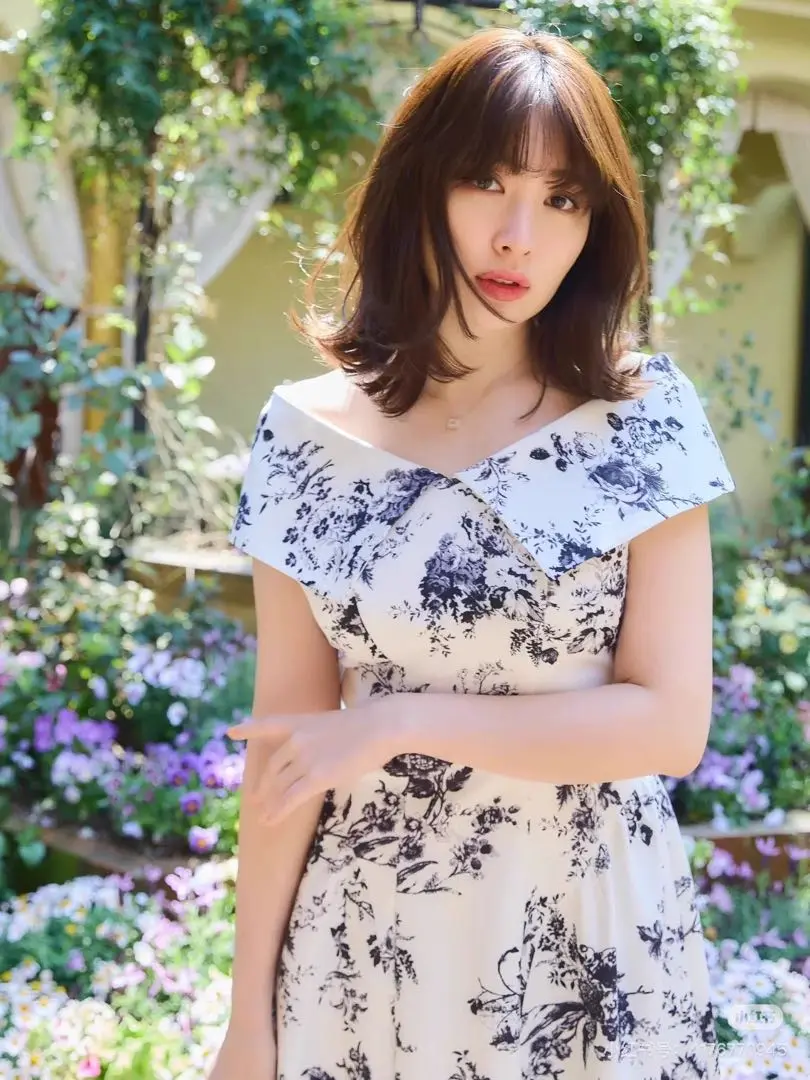 Secret Garden Midi Dress（ワンピース）｜Her lip to（ハー