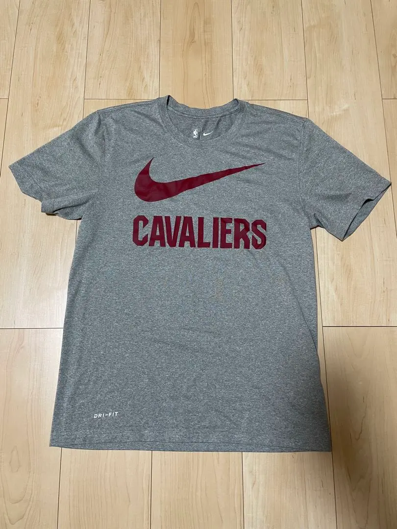 Nike 騎士隊 DRI-FIT T恤 的縮圖