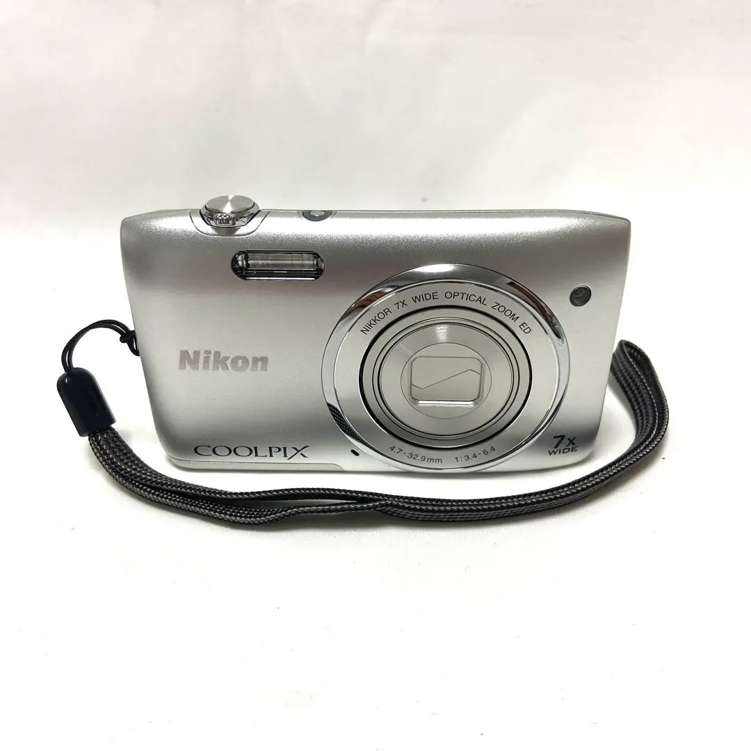 Nikon coolpix s3400 シルバー デジタルカメラ 充電器付き