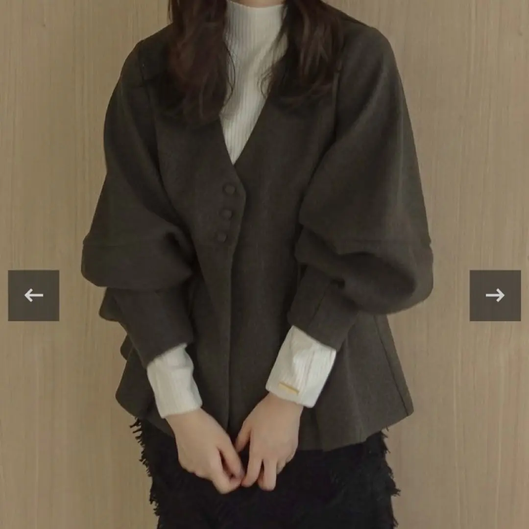 2025年最新】Melton peplum buttonの人気アイテム - メルカリ
