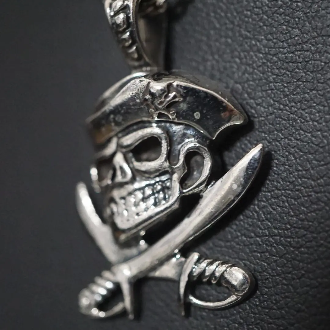 シルバーネックレス 銃 海賊 シルバー925 ペンダント 黒 カリブの海賊 シルバー928 ネックレス ペンダント アクセサリー 銃 カリブの