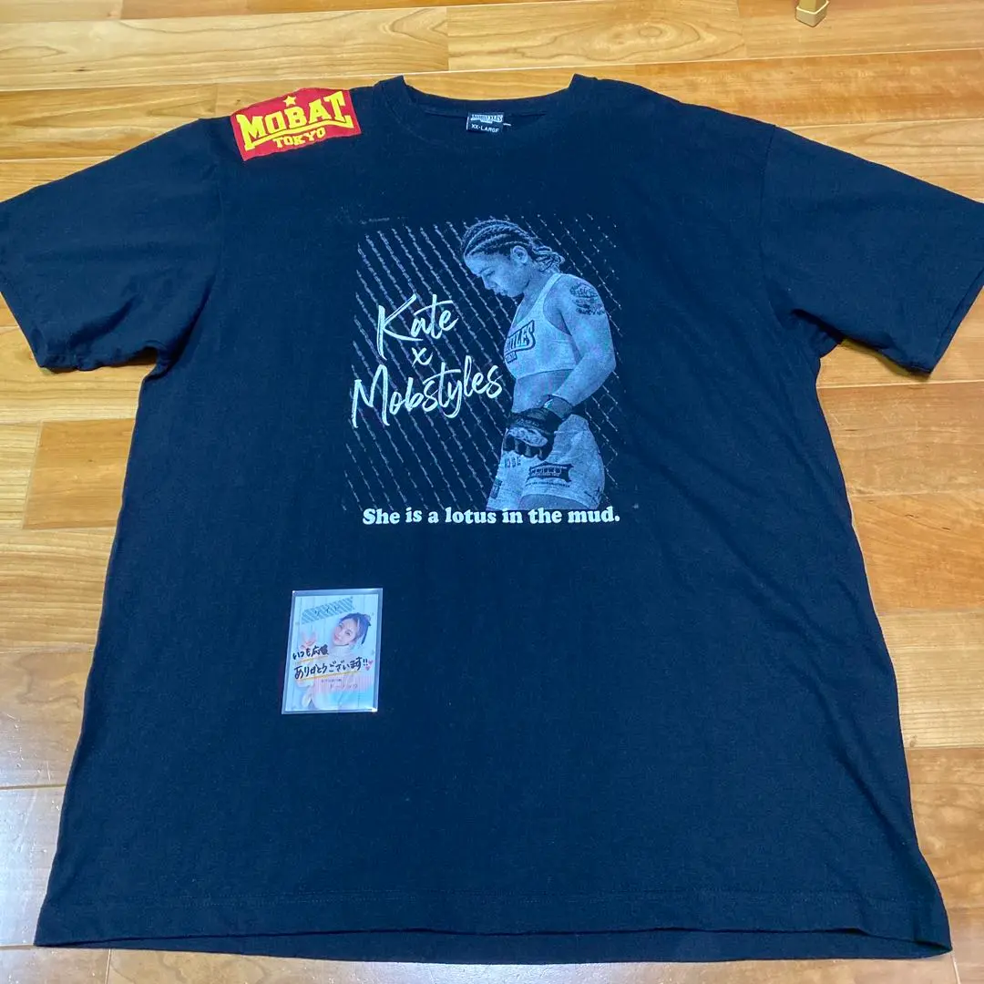ケイト・ロータス Tシャツ XXL