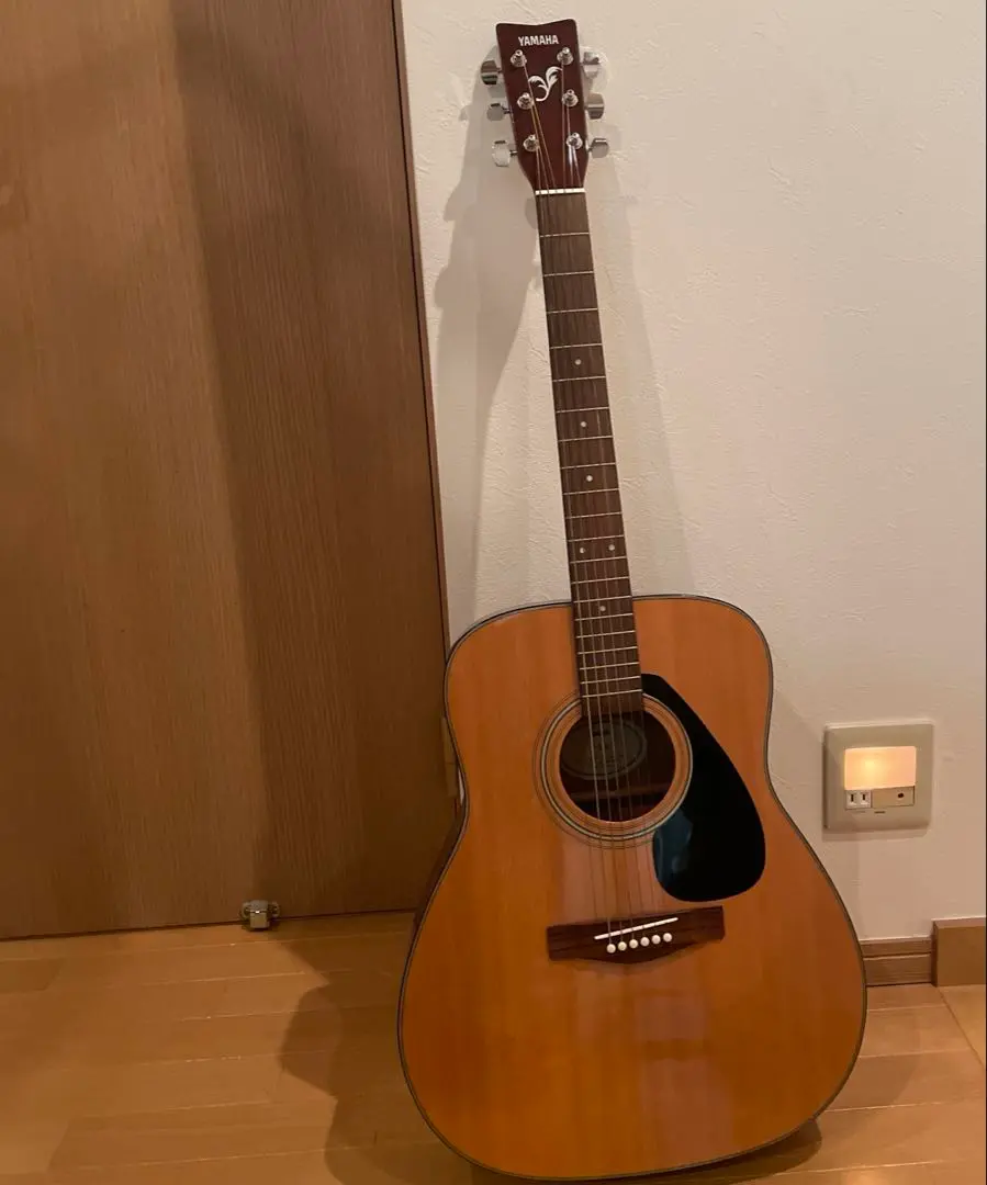 良音/YAMAHA　F-340 改FISHMANエレアコ 弦低め 良音/YAMAHA F-340 改FISHMANエレアコ 弦低め 楽器・機材