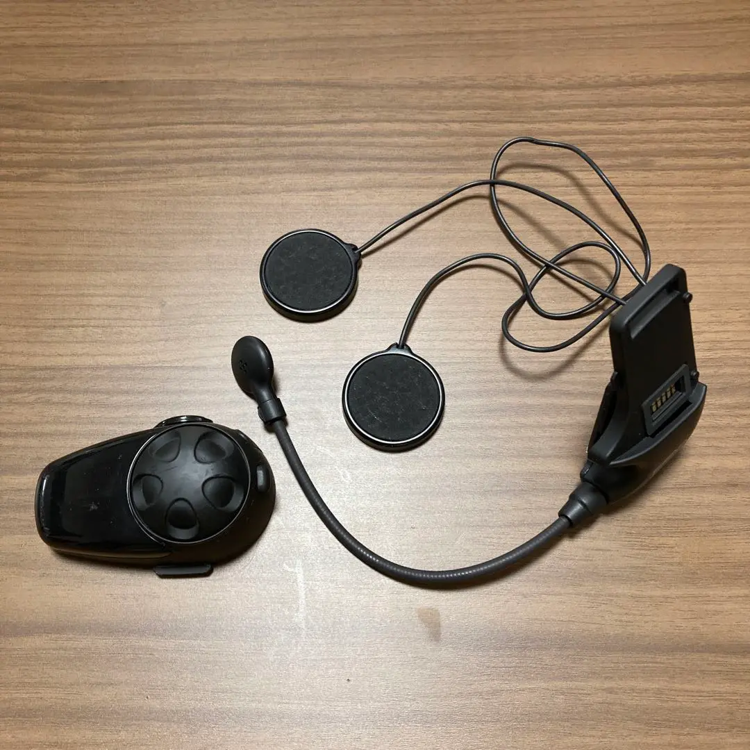 SENA SMH10  本体セット SENA Bluetooth Japan公式サイト | SMH10 | 製品概要