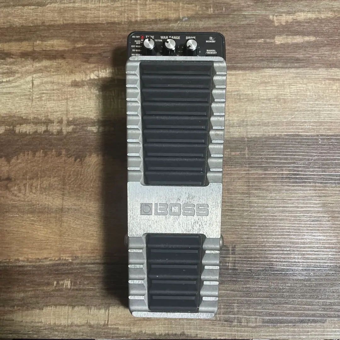 【中古】 BOSS ボス / PW-10 V-Wah Boss V-wah Guitar Wah Modeling Effects Pedal PW10 for sale