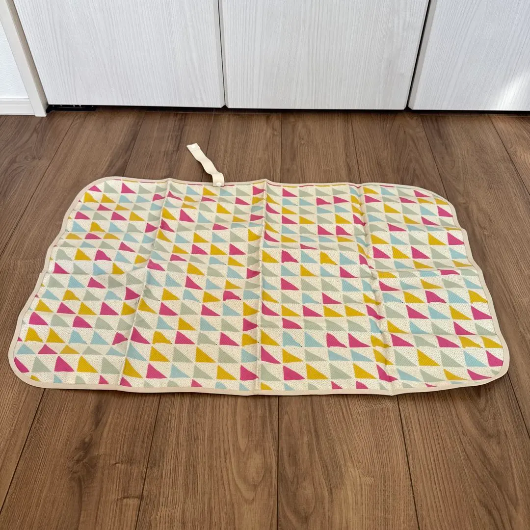 Thumbnail of Convenient for carrying! Foldable diaper changing mat/sheet