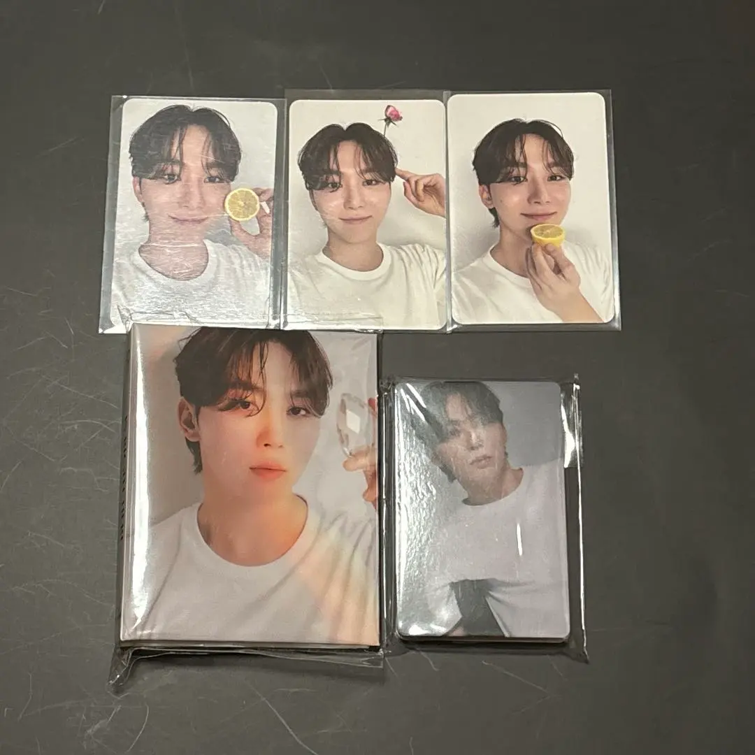 Thumbnail of SEVENTEEN Seungkwan CARAT Version Trading Card Set