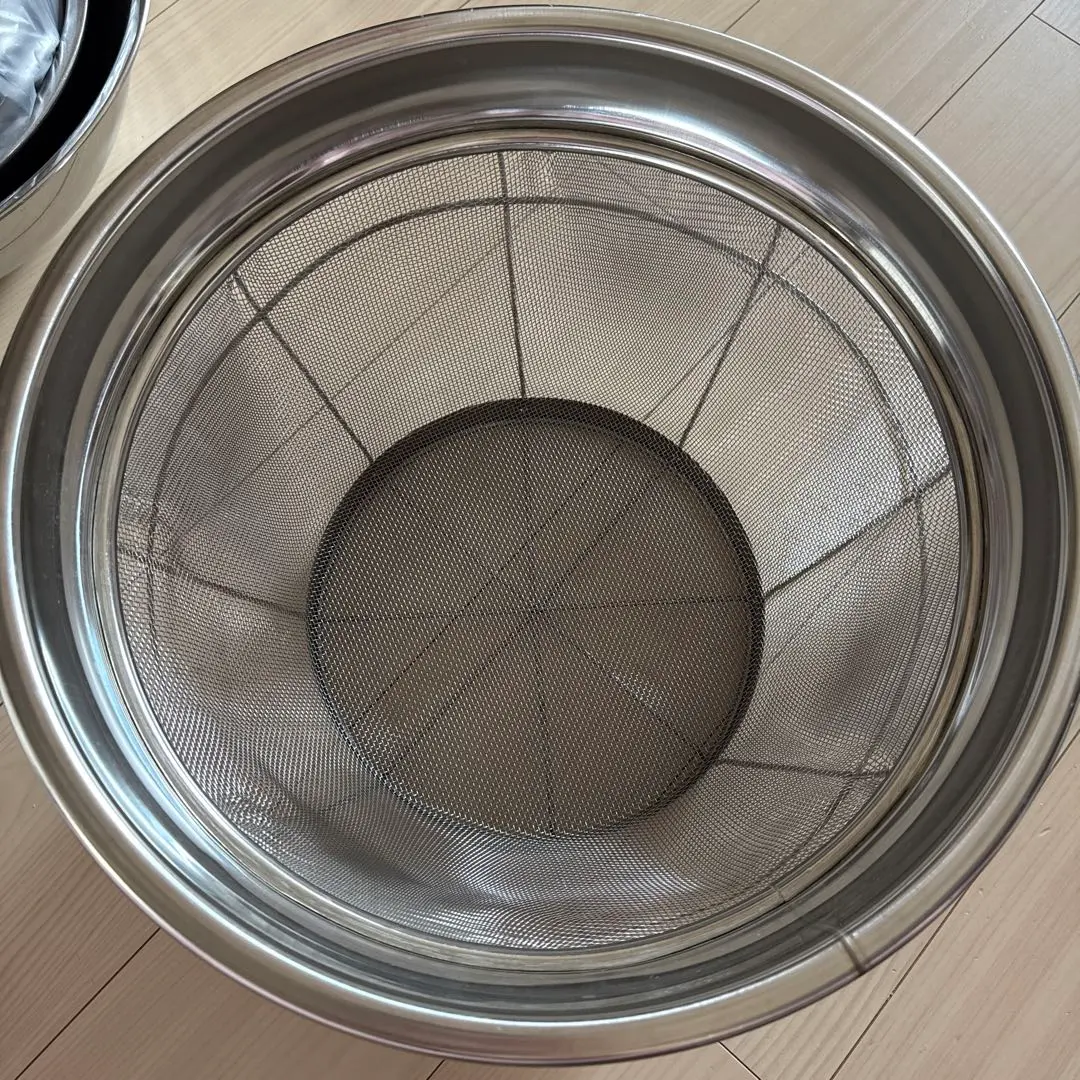 Thumbnail of Stainless steel rice washing basket / rice strainer