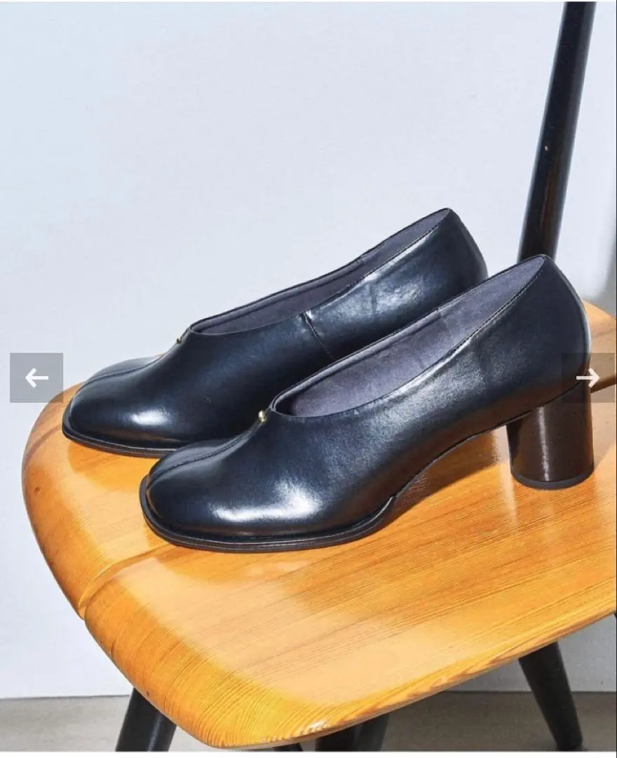 Thumbnail of LE TARON GRISE 6cm Oblique High Vamp Pumps