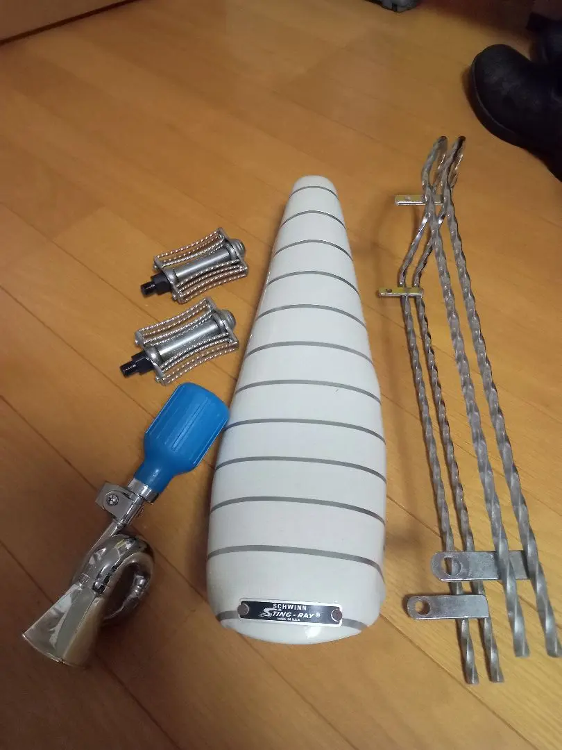 （専用）レア商品、ローチャリ（ジャンク品）部品取りか、修理 専用）レア商品、ローチャリ（ジャンク品）部品取りか、修理