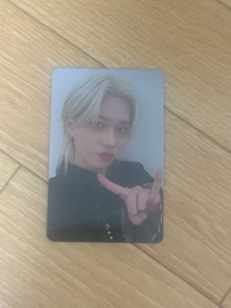 Thumbnail of P1harmony Piwon Trading Card DUH! Theo