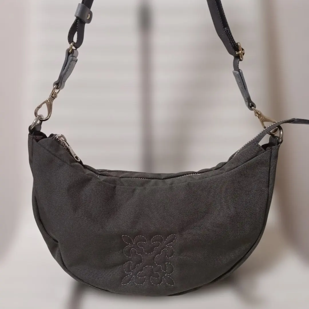 2784　Russet 肩背包 刺繡卡其色 極美品 的縮圖