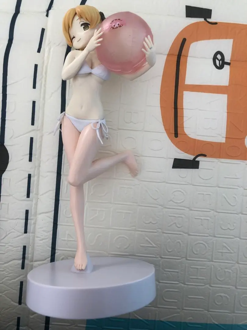 wave フィギュア 巴マミ 水着ver. Amazon.co.jp: 魔法少女まどか☆マギカ 巴マミ【水着Ver.】 (1/8